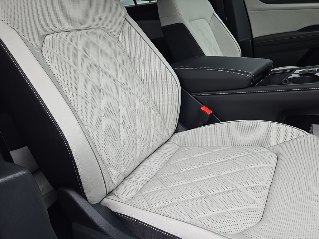 new 2025 Volkswagen Atlas Cross Sport car, priced at $48,491