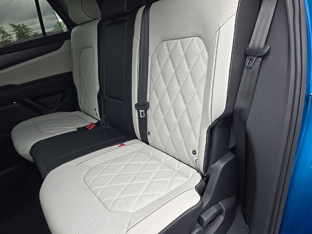 new 2025 Volkswagen Atlas Cross Sport car, priced at $48,491