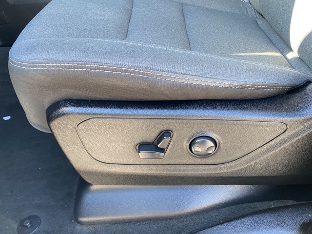 used 2023 Ram 1500 car, priced at $33,369