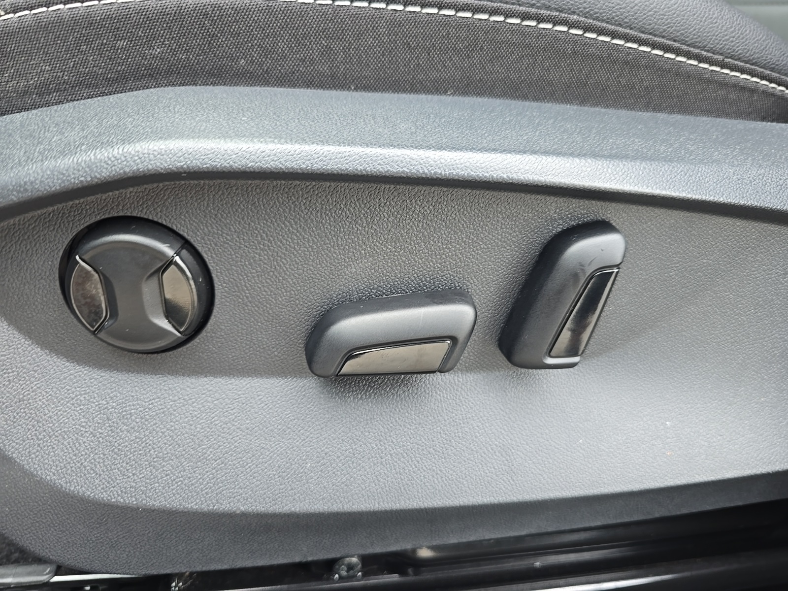 used 2022 Volkswagen Taos car, priced at $21,500