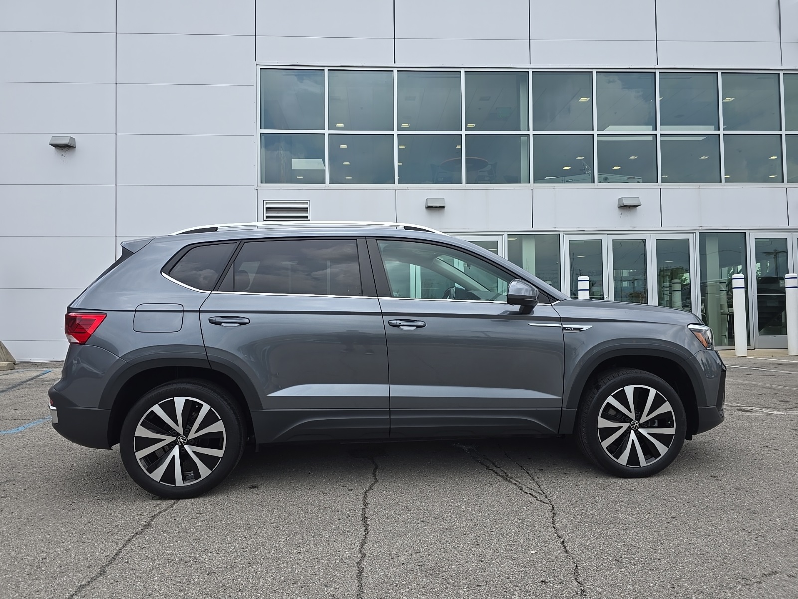 used 2022 Volkswagen Taos car, priced at $21,500