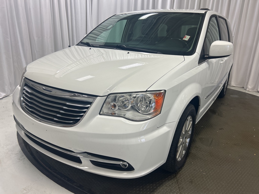 used 2016 Chrysler Town & Country car, priced at $7,499