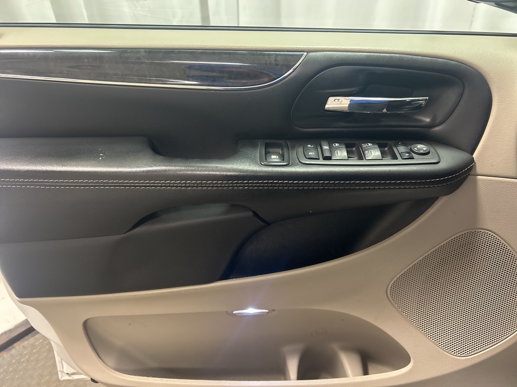 used 2016 Chrysler Town & Country car, priced at $7,499