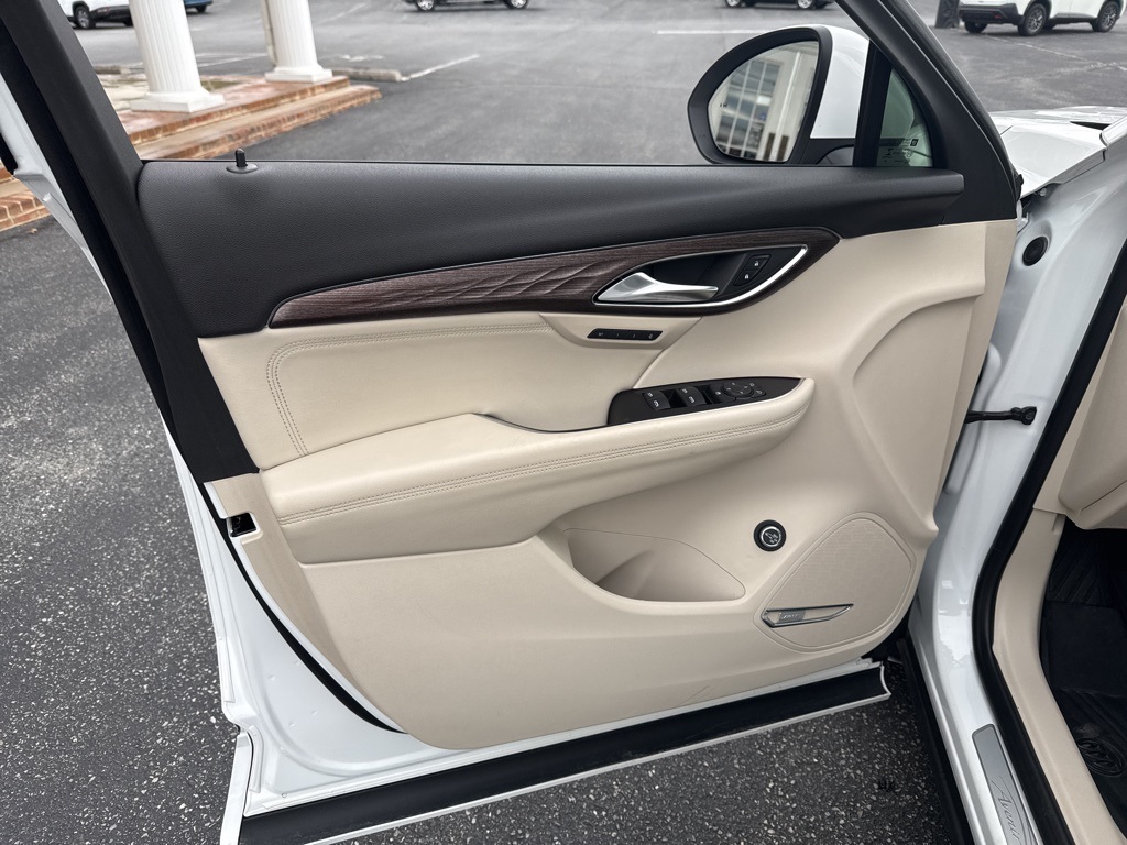 used 2021 Buick Envision car, priced at $28,900