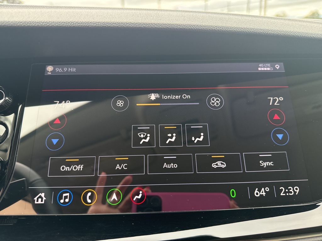 used 2021 Buick Envision car, priced at $28,900