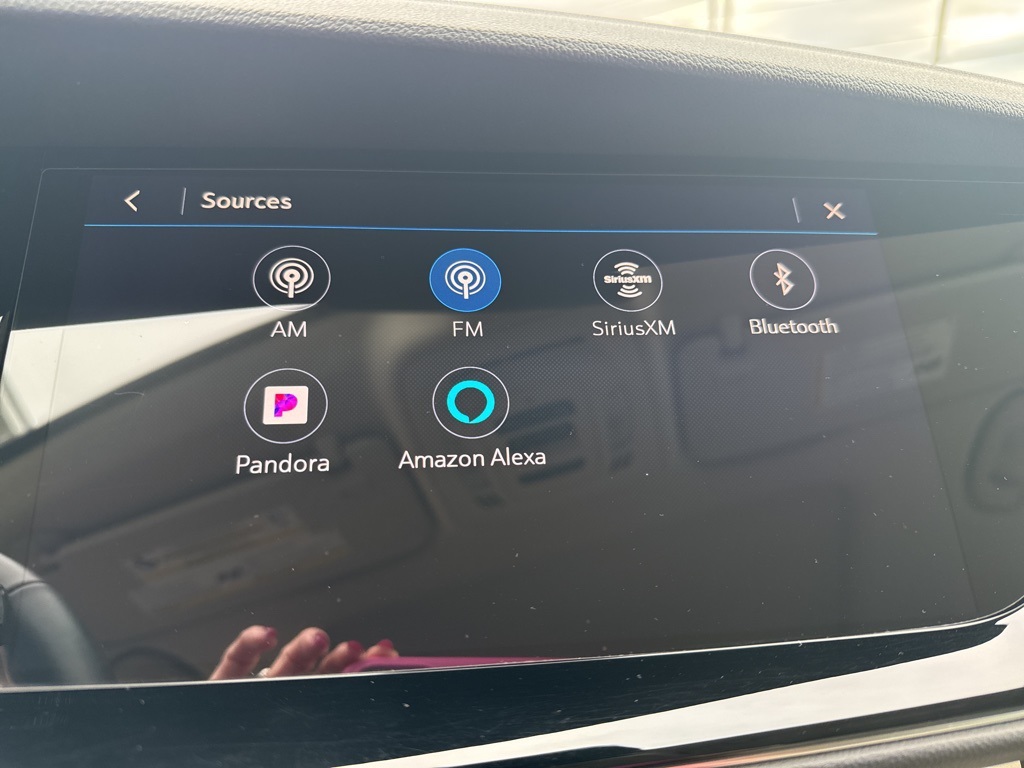 used 2021 Buick Envision car, priced at $28,900