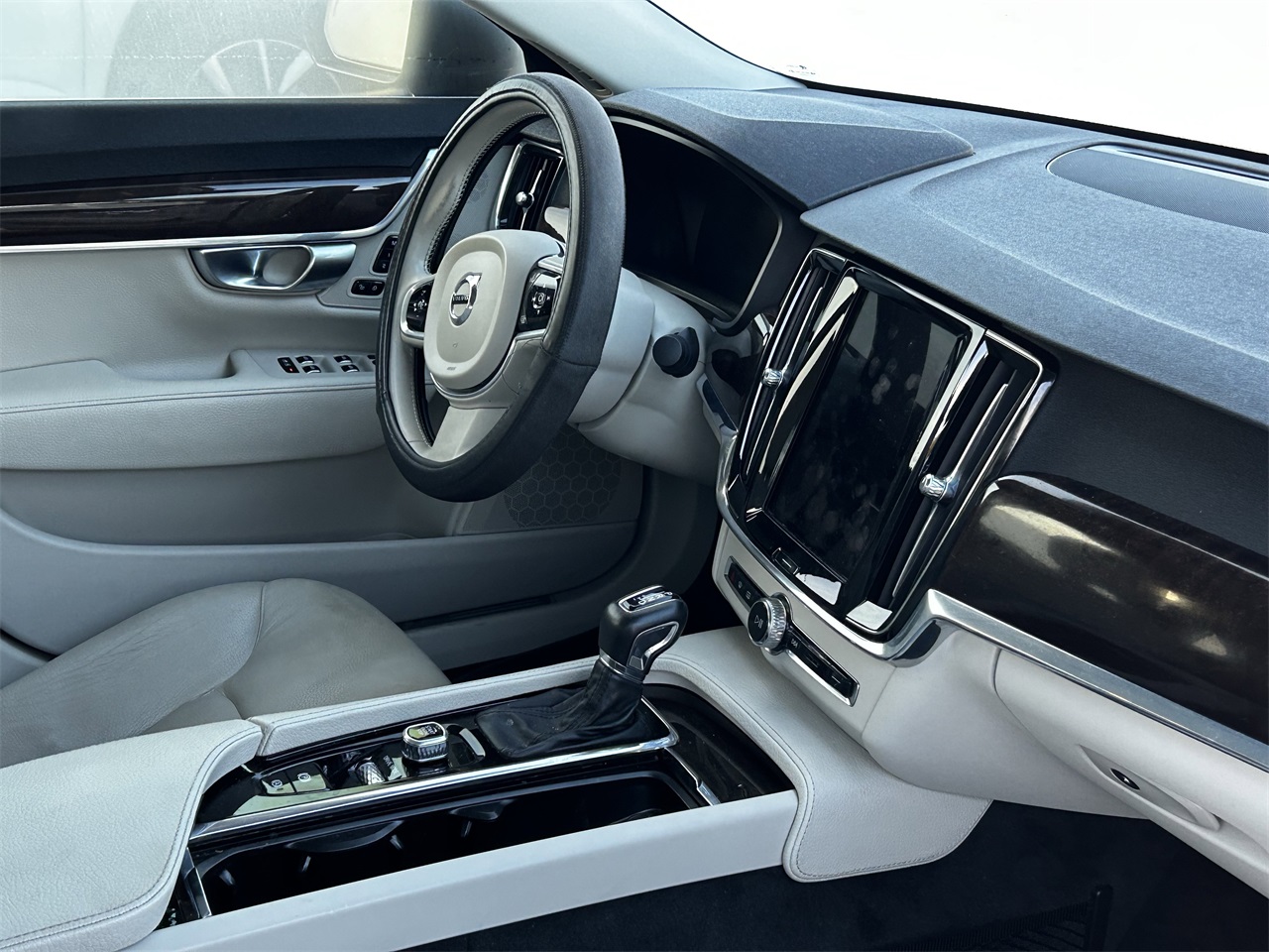 used 2018 Volvo S90 car, priced at $14,999