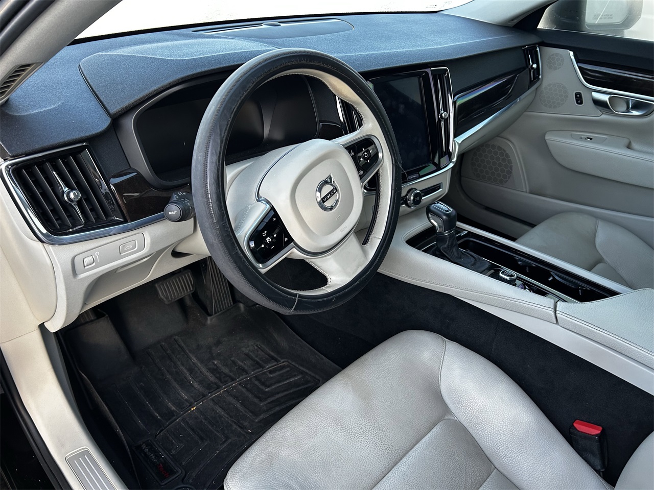 used 2018 Volvo S90 car, priced at $14,999