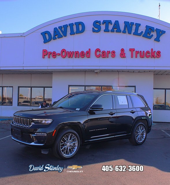 used 2023 Jeep Grand Cherokee car, priced at $39,005