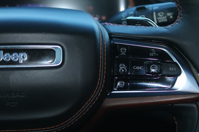 used 2023 Jeep Grand Cherokee car, priced at $39,005