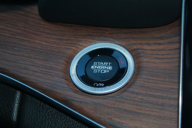 used 2023 Jeep Grand Cherokee car, priced at $39,005