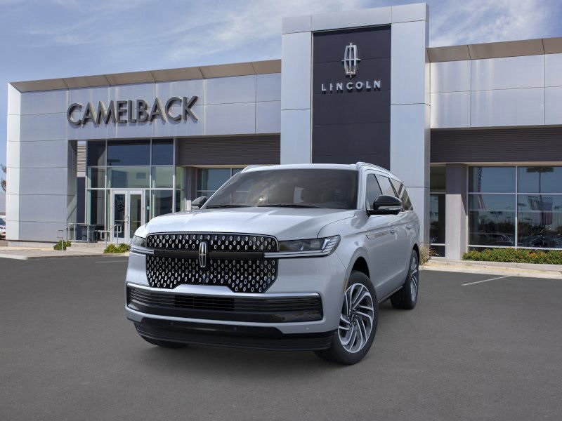 new 2025 Lincoln Navigator car, priced at $102,940