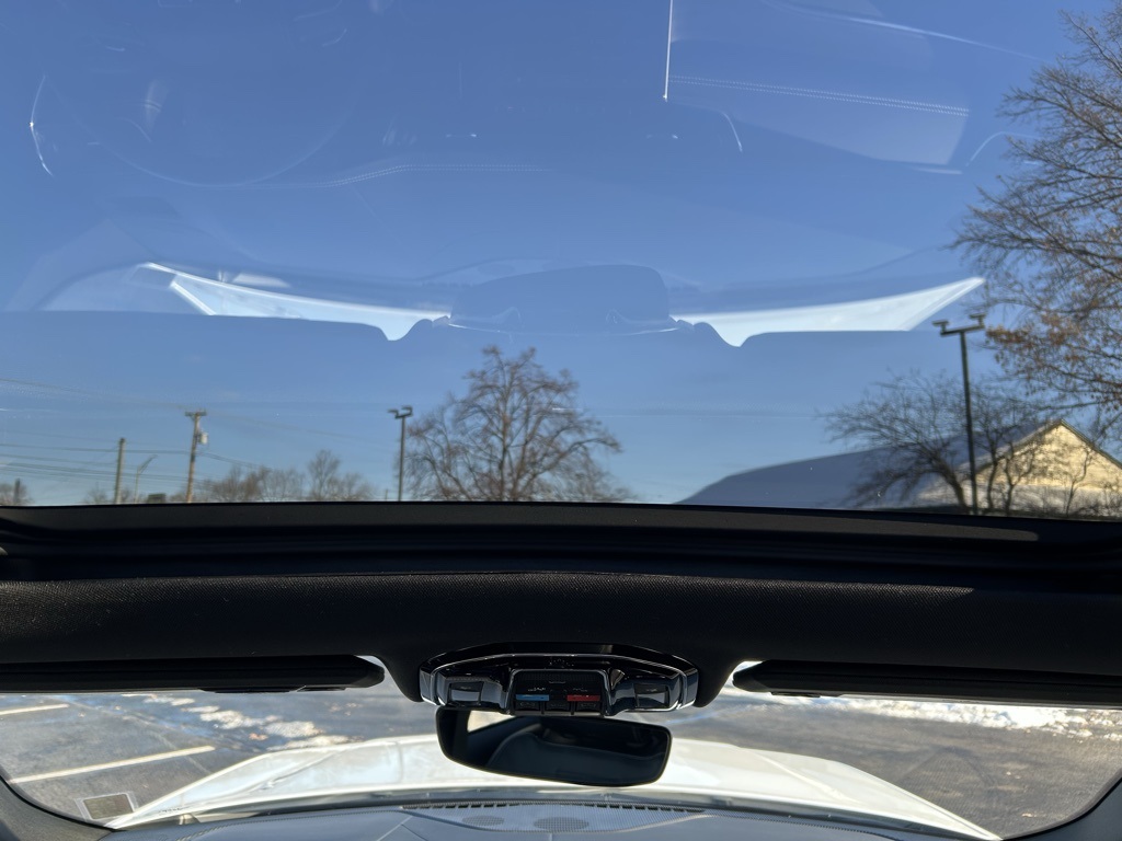 used 2024 Jeep Grand Cherokee car, priced at $43,996