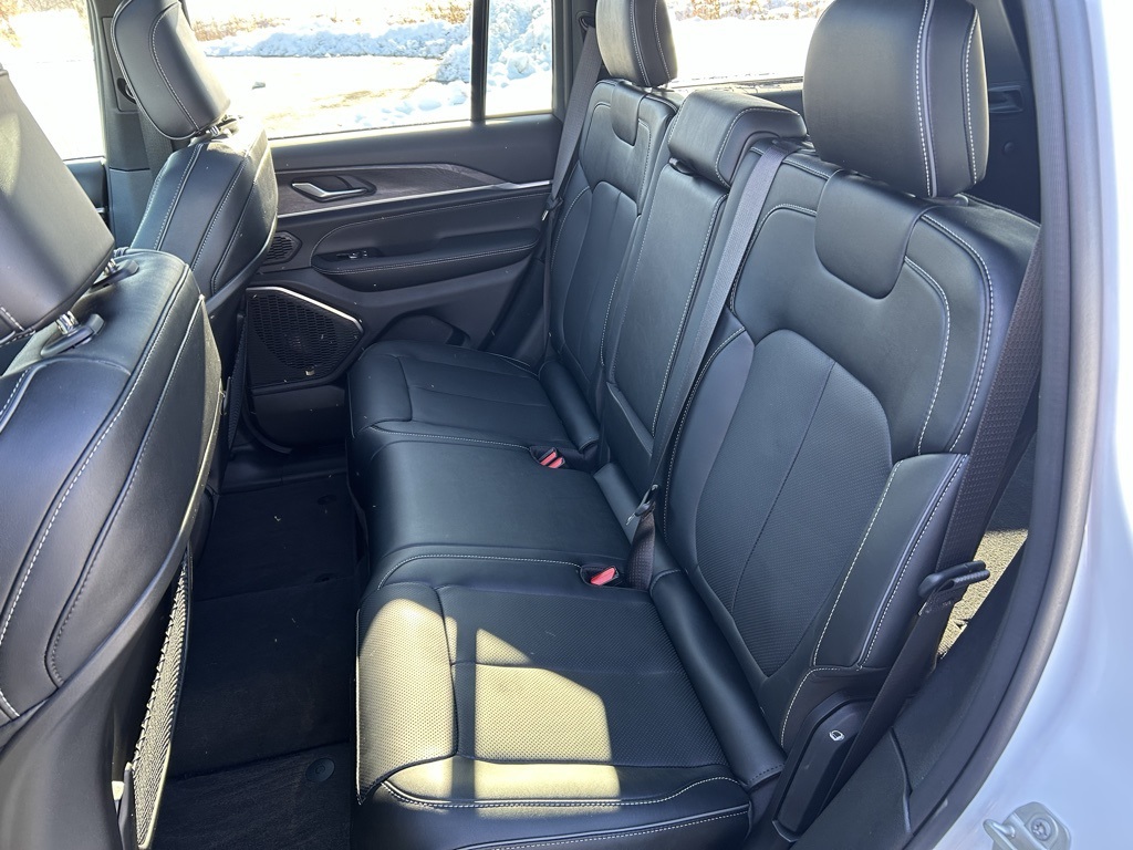 used 2024 Jeep Grand Cherokee car, priced at $43,996