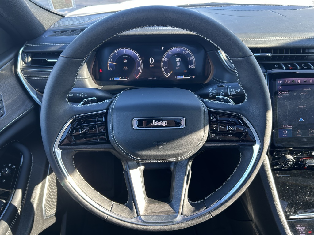 used 2024 Jeep Grand Cherokee car, priced at $43,996