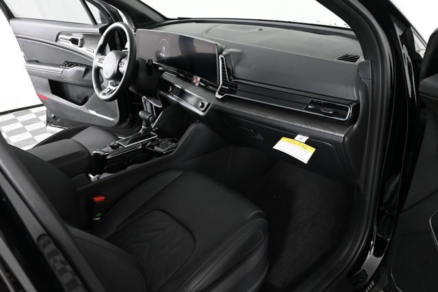 new 2025 Kia Sportage car, priced at $35,795