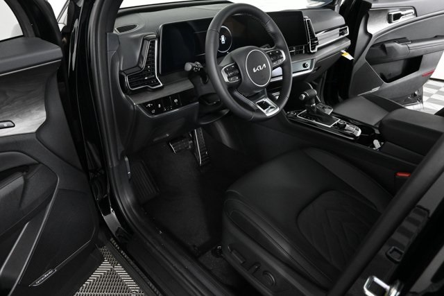 new 2025 Kia Sportage car, priced at $35,795