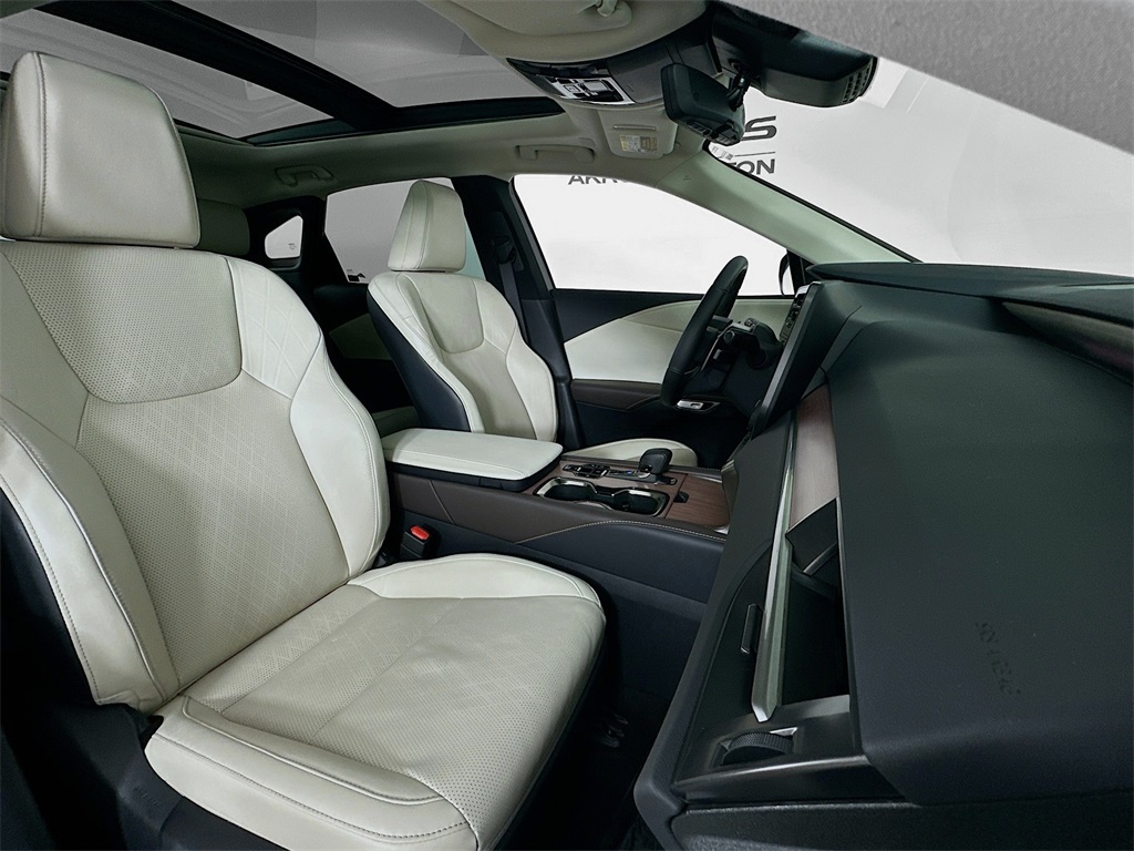 used 2023 Lexus RX car, priced at $55,490