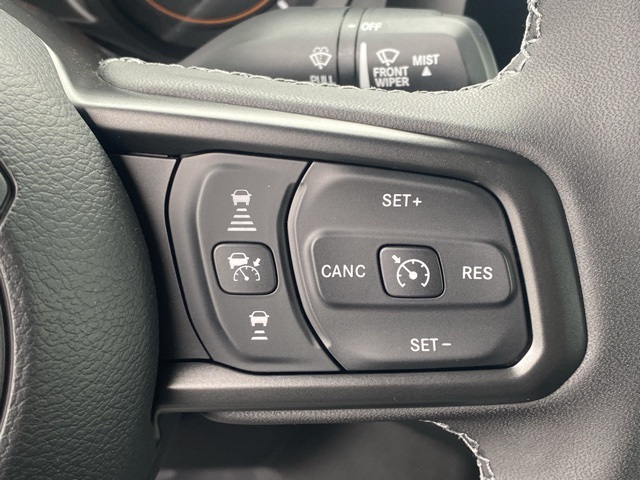 new 2025 Jeep Gladiator car, priced at $44,207