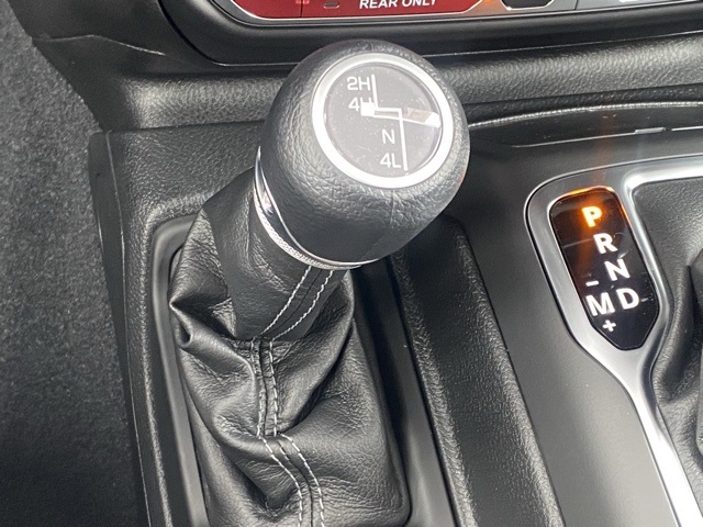 new 2025 Jeep Gladiator car, priced at $44,207