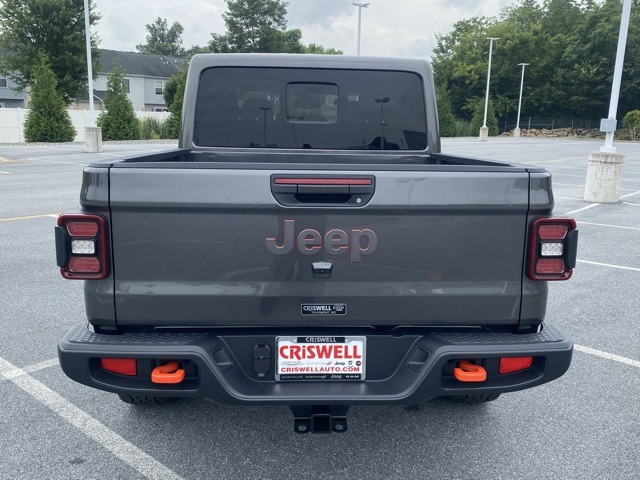 new 2025 Jeep Gladiator car, priced at $44,207