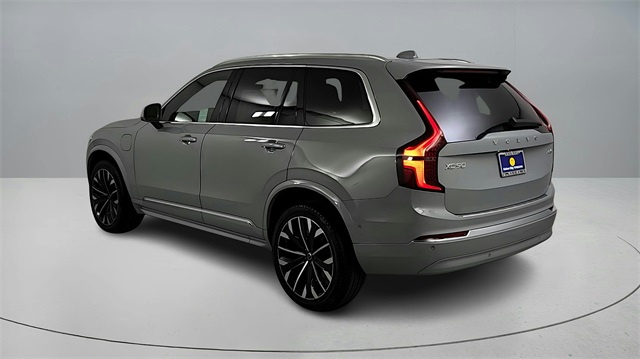 new 2026 Volvo XC90 Plug-In Hybrid car, priced at $81,875