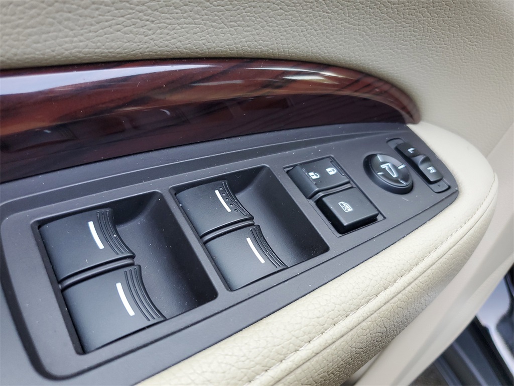 used 2016 Acura MDX car, priced at $11,998