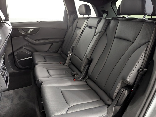 used 2025 Audi Q7 car, priced at $53,981