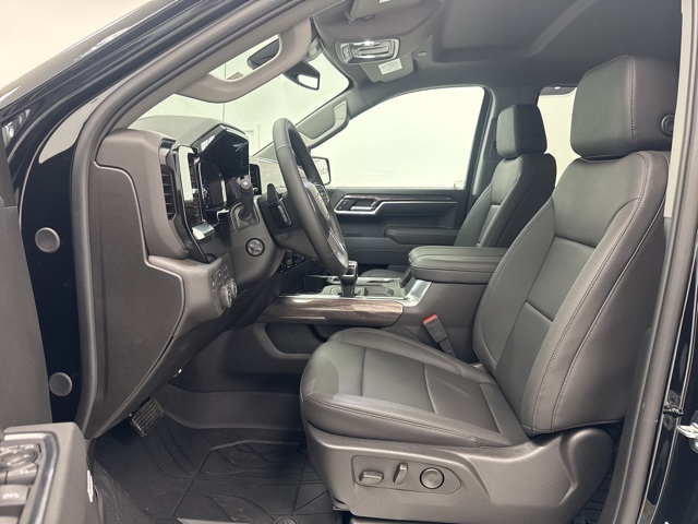 new 2025 Chevrolet Silverado 1500 car, priced at $58,315