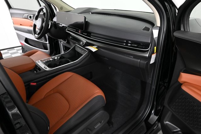 new 2026 Kia Carnival Hybrid car, priced at $56,020