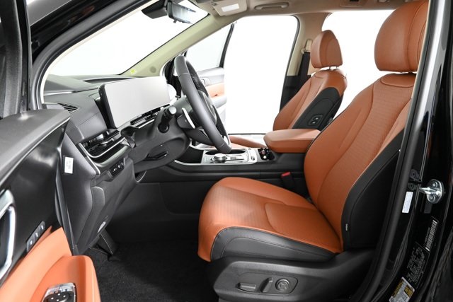 new 2026 Kia Carnival Hybrid car, priced at $56,020