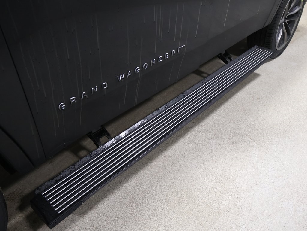new 2025 Jeep Grand Wagoneer L car, priced at $97,404