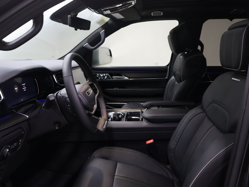 new 2025 Jeep Grand Wagoneer L car, priced at $97,404