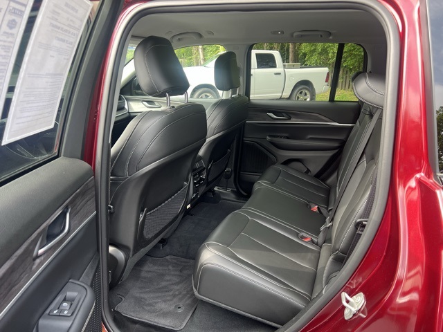 used 2023 Jeep Grand Cherokee car, priced at $36,500