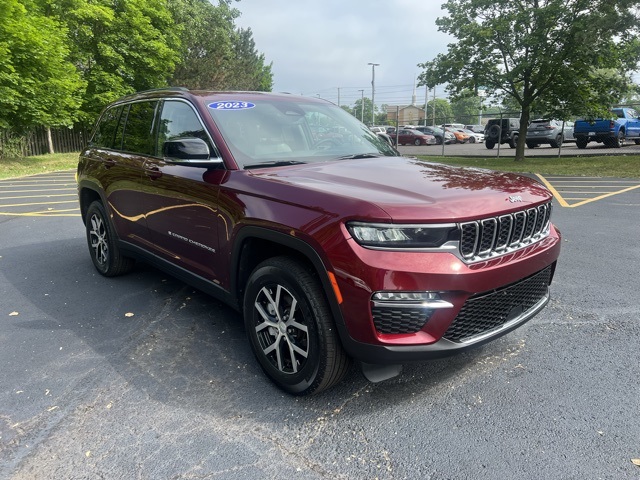 used 2023 Jeep Grand Cherokee car, priced at $36,500