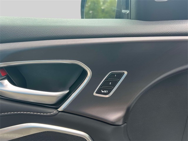 used 2025 Acura RDX car, priced at $40,250