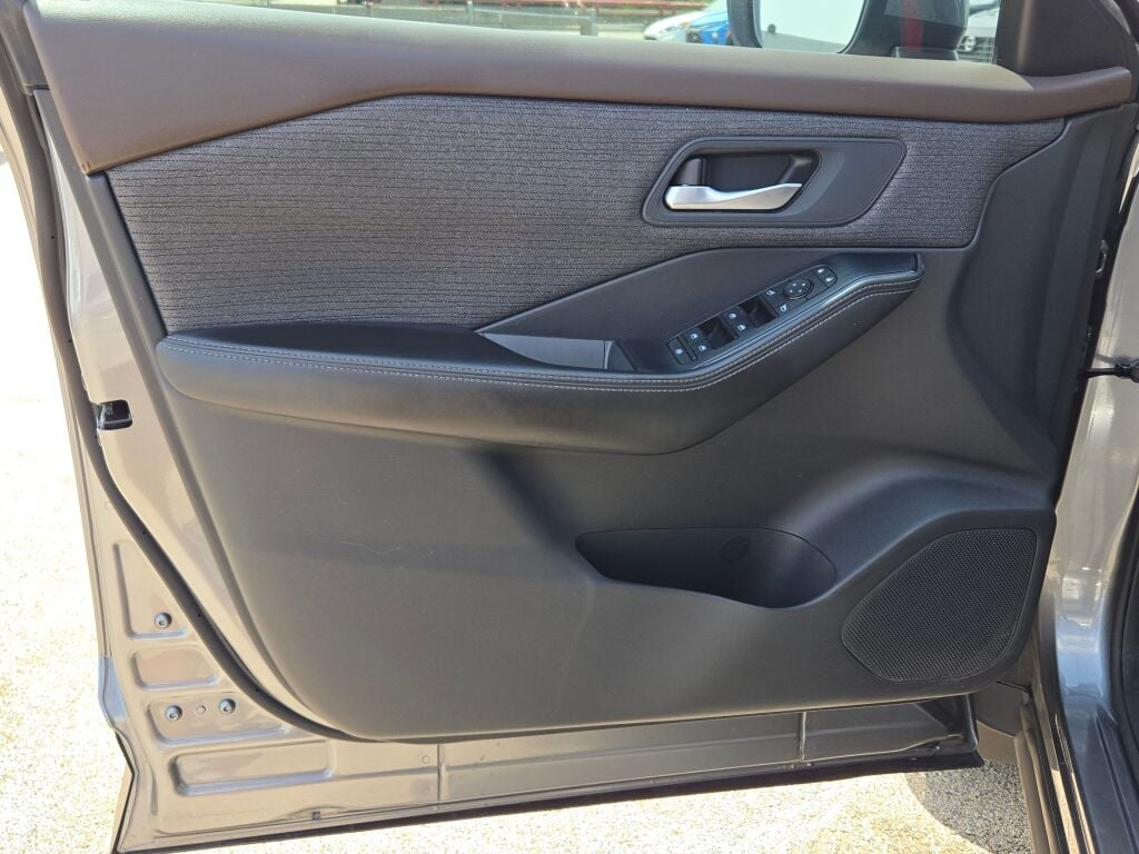 used 2021 Nissan Rogue car, priced at $22,500