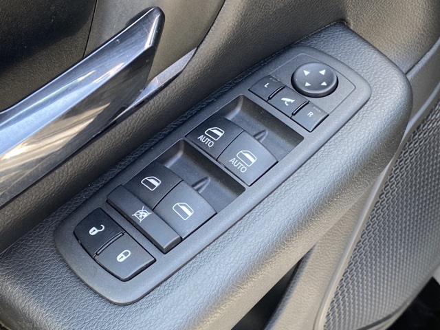 used 2024 Ram 1500 car, priced at $44,122