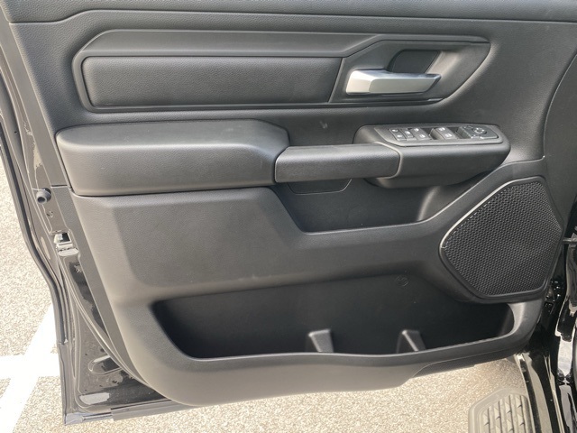 new 2025 Ram 1500 car, priced at $41,174