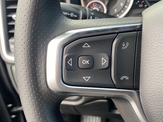 new 2025 Ram 1500 car, priced at $41,174