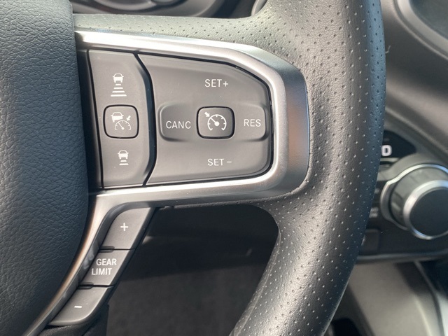 new 2025 Ram 1500 car, priced at $41,174