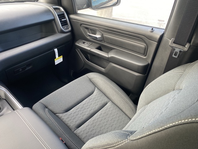 new 2025 Ram 1500 car, priced at $41,174