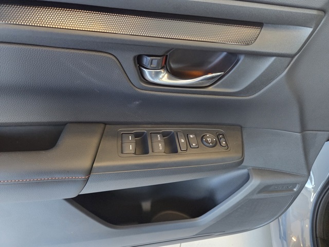 new 2026 Honda CR-V Hybrid car, priced at $40,650