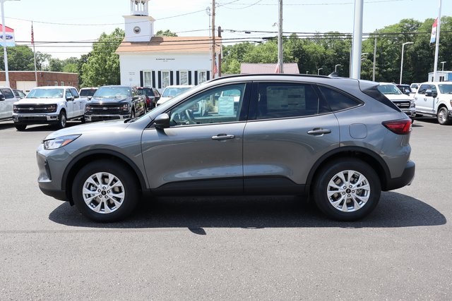 new 2025 Ford Escape car, priced at $29,702