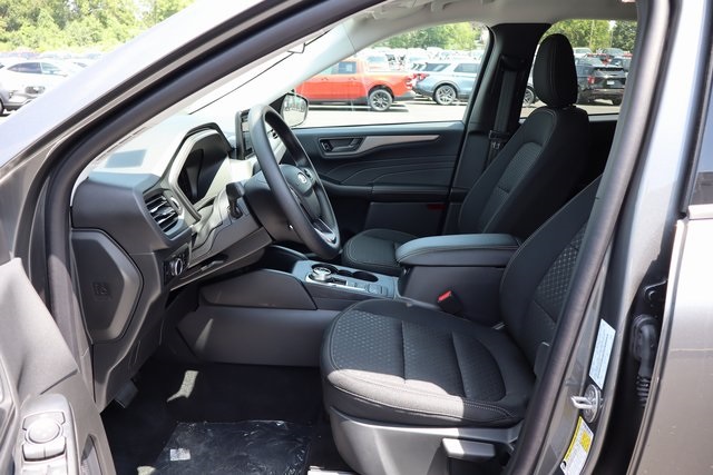 new 2025 Ford Escape car, priced at $29,702