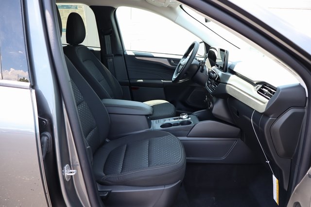 new 2025 Ford Escape car, priced at $29,702