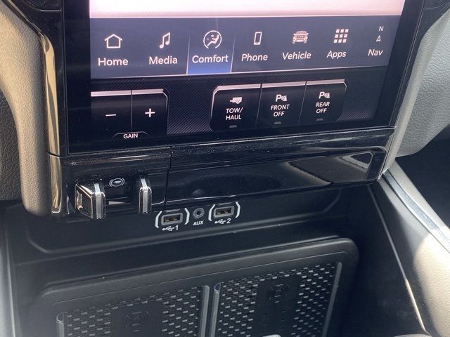 new 2025 Ram 2500 car, priced at $63,114