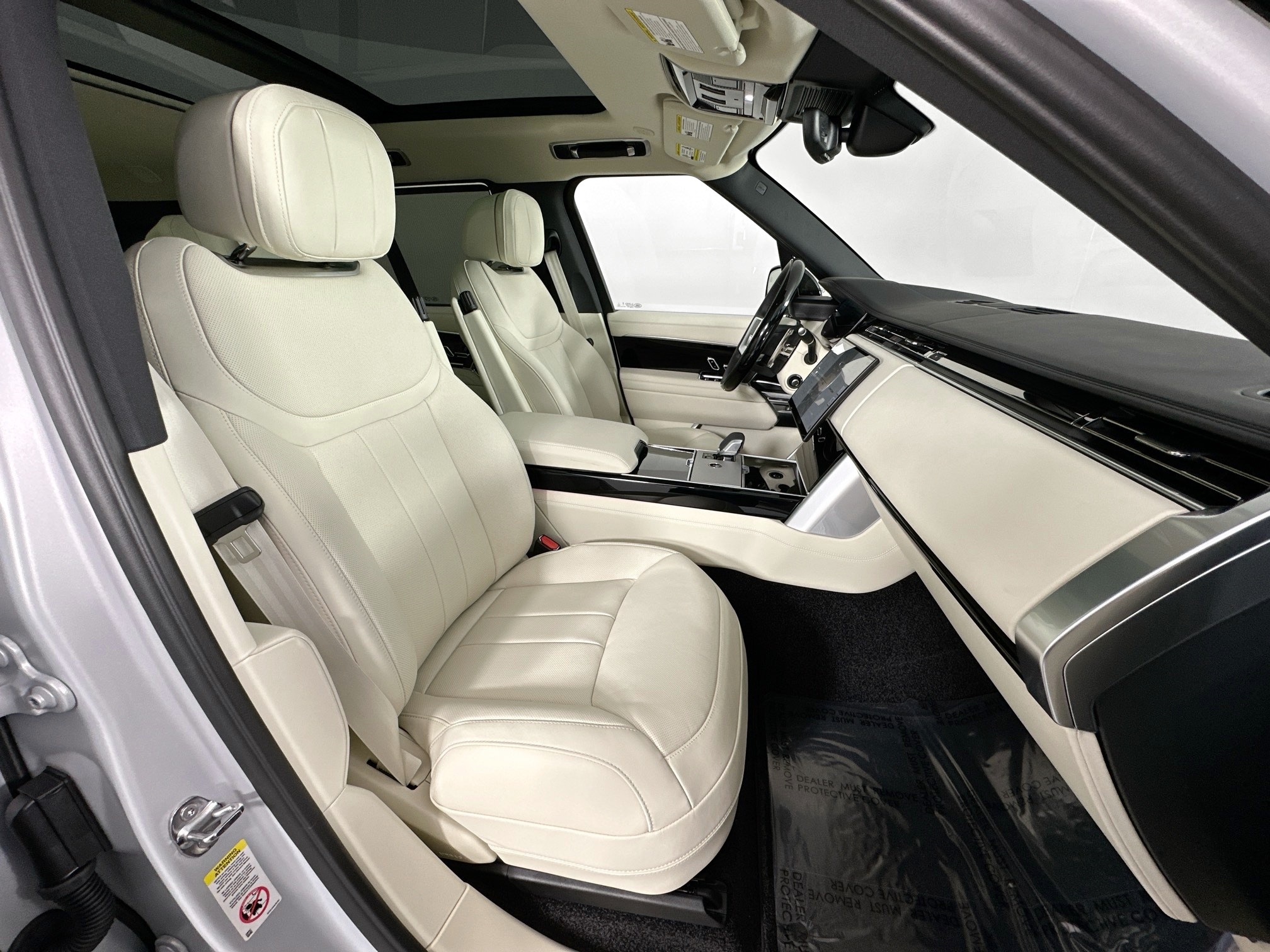new 2025 Land Rover Range Rover car, priced at $164,380
