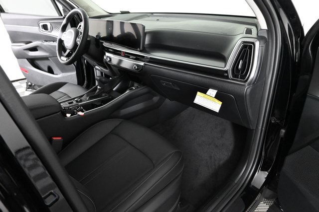 new 2025 Kia Sorento car, priced at $36,905
