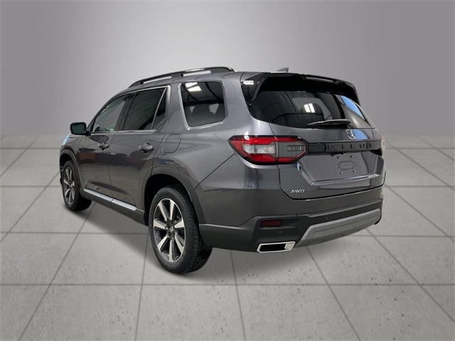 new 2025 Honda Pilot car, priced at $54,530